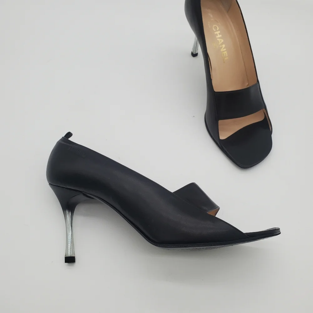CHANEL Vintage 2000 Black Leather Pump Heels 41 - Picture 16 of 16